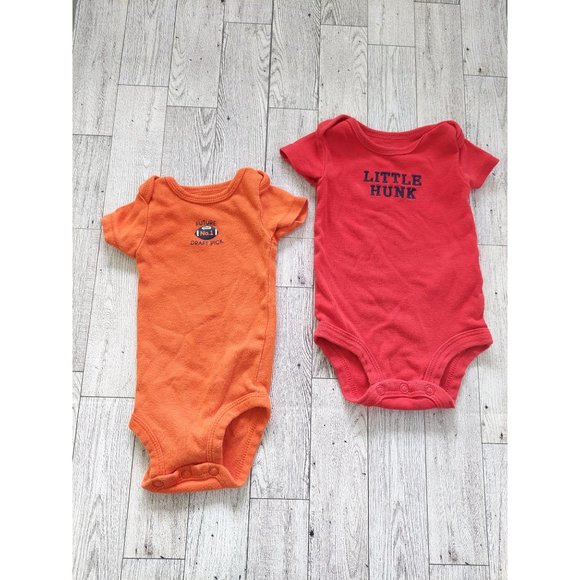 *Set of 2* Carters Onesies - Vibrant Red and Orange - Picture 2 of 7